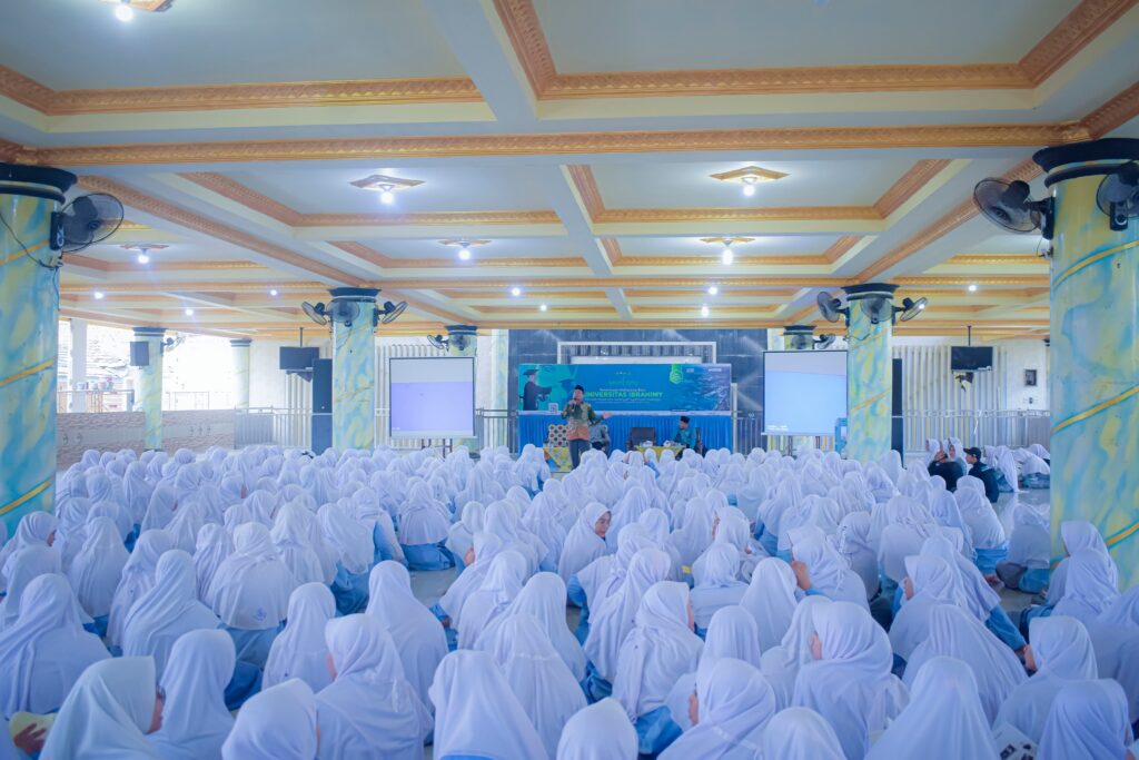 Tingkatkan Jumlah Mahasiswa dengan Perkuat Sosialisasi Internal
